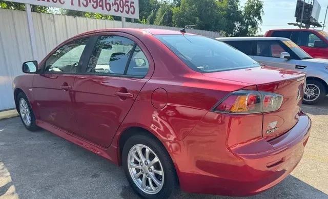 2013 Mitsubishi Lancer 4dr Sdn ES FWD photo