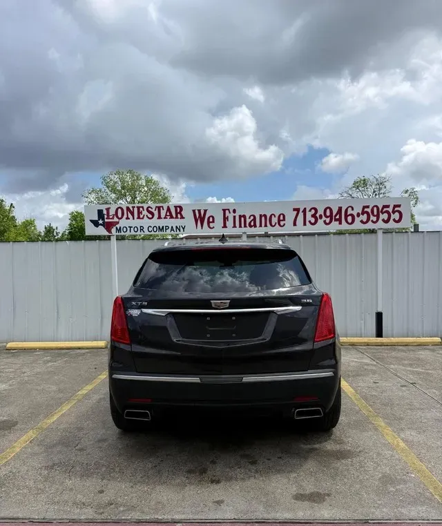 2018 Cadillac XT5 Luxury FWD photo